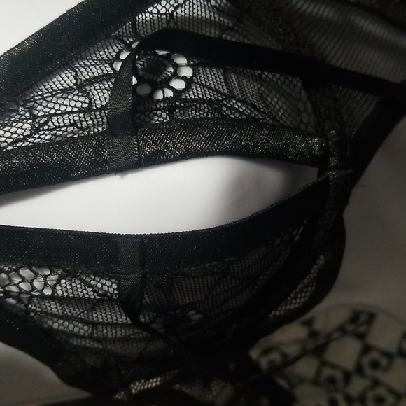 New Blackheart Spiderweb Lace Lingerie Sz S - Picture 8 of 8